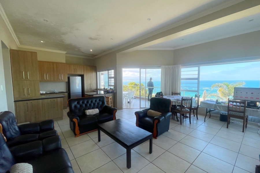 To Let 3 Bedroom Property for Rent in Signal Hill Western Cape